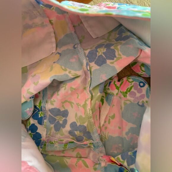 Lilly Pulitzer EUC multicolored floral buttercup scallop leg short Size 0 - Picture 5 of 7